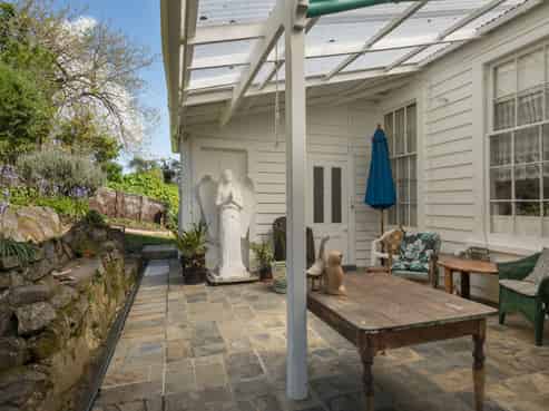 300 Thames Coast Road, Thornton Bay