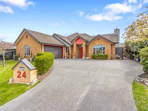 24 Date Crescent, Aidanfield