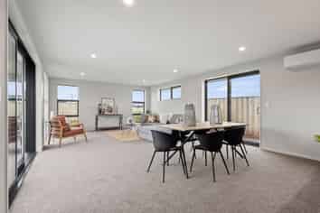 7 Duporth Rd, Rolleston