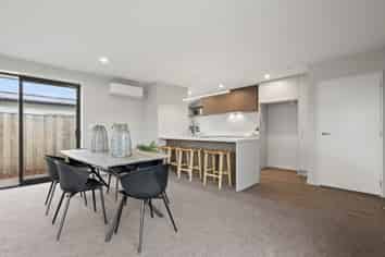 7 Duporth Rd, Rolleston