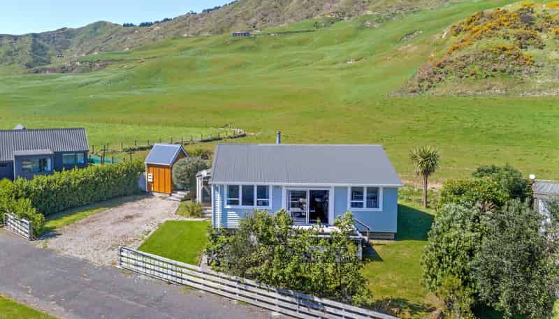 15B Ratau Street, Mahia