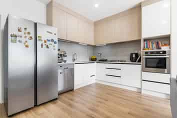 8A Tahinga Street, Northcote