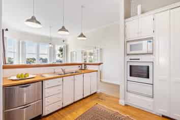 22 Arney Crescent, Remuera