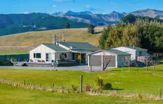 22 Saltwater Lane, Wairau Valley