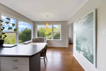 2 Hillside Terrace, Saint Johns Hill