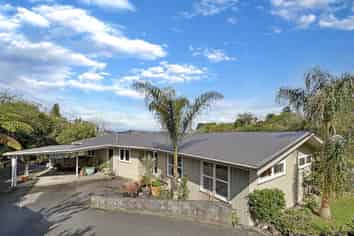 2 Hillside Terrace, Saint Johns Hill