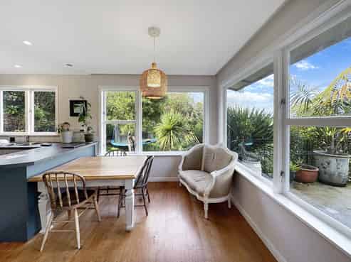 2 Hillside Terrace, Saint Johns Hill