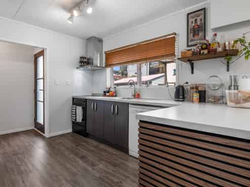 1 Parkcliff Road, Tikitere