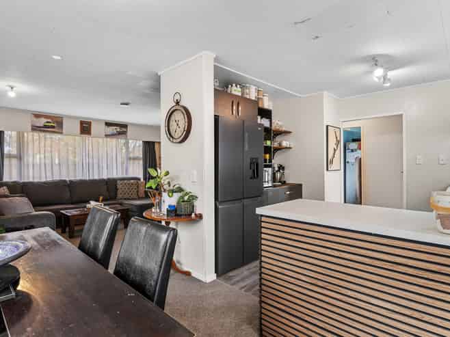 1 Parkcliff Road, Tikitere