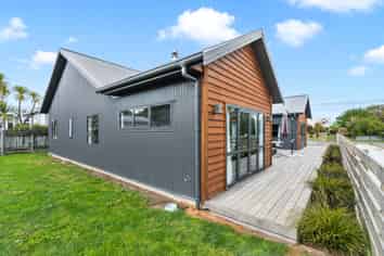13B Daniel Street, Martinborough