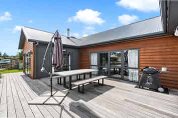 13B Daniel Street, Martinborough