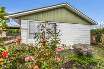 14C Devon Road, Springvale