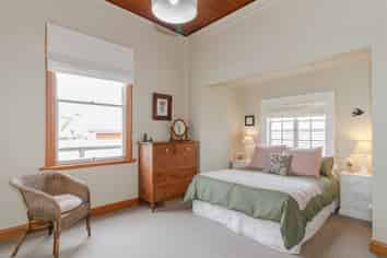 121 Nelson Crescent, Napier South