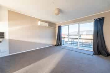 4/7 College Road, Parkside