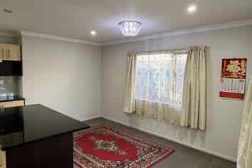 15a  York Road, Papatoetoe