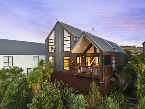 171 Jack Lachlan Drive, Beachlands