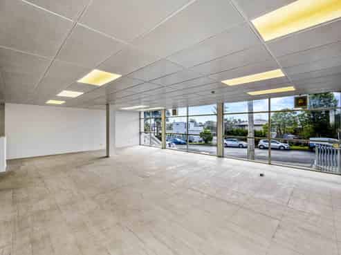 Devonport live-work with development upside