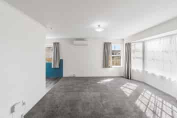 8 Beeston Crescent, Manurewa