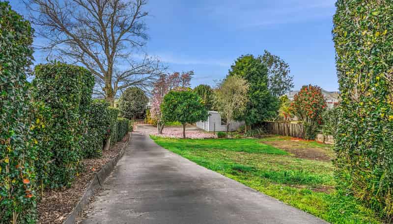 16 Oxford Street, Tirau