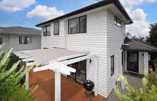 9 Buccaneer Court, Gulf Harbour