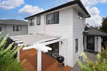 9 Buccaneer Court, Gulf Harbour