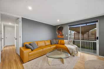 28 Neal Crescent, Onekawa