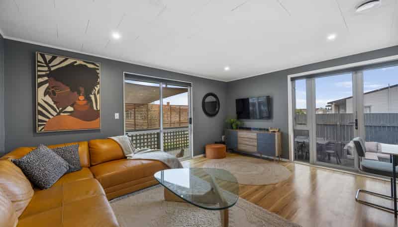 28 Neal Crescent, Onekawa
