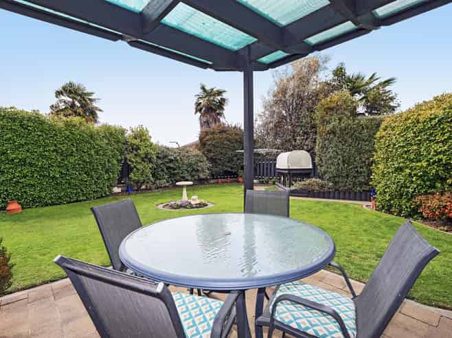 24 St Hill Lane, Havelock North