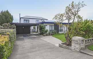 24 St Hill Lane, Havelock North
