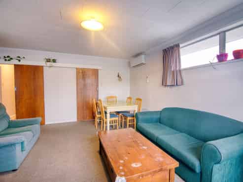 159E Ferguson Street, West End