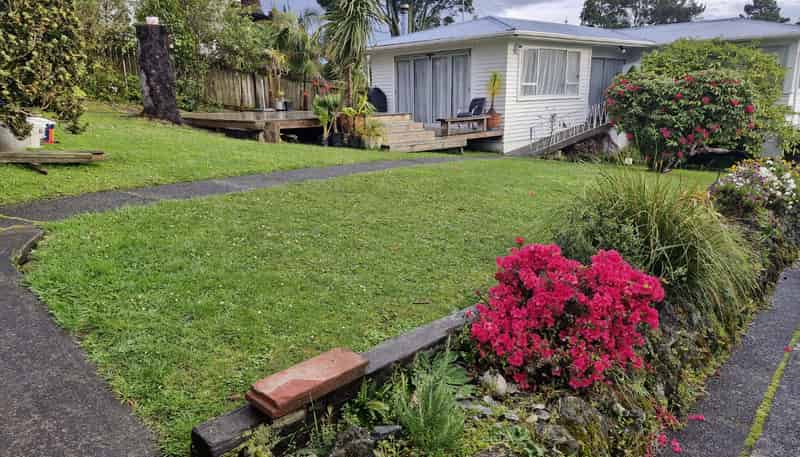 119 Eskdale Road, Birkdale