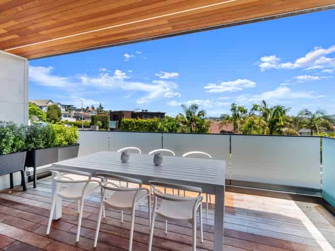 138B Paritai Drive, Orakei