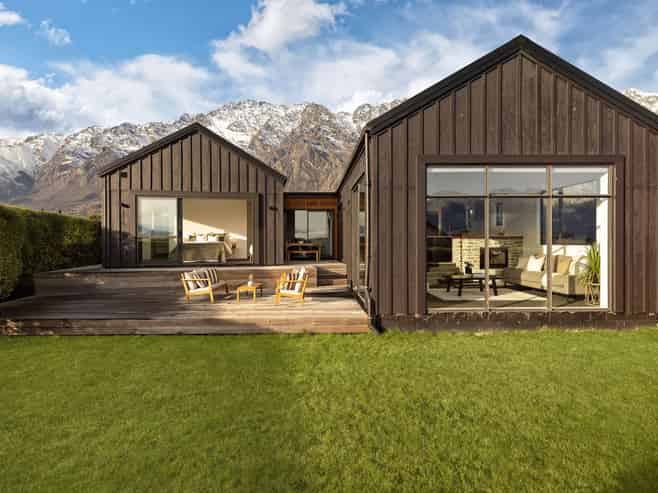 13 Falconer Rise, Jacks Point