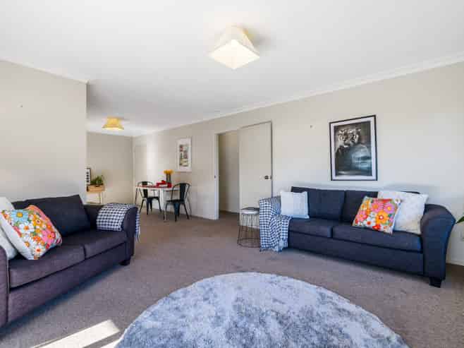 1/52a Aorangi Road, Bryndwr