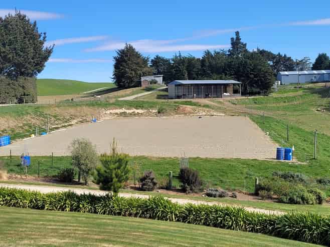 150 Macaulay Road, Awamoko