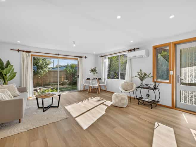 89b Rocking Horse Road, Southshore