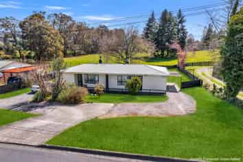 7A and 7B Bellvue Road, Kawaha Point