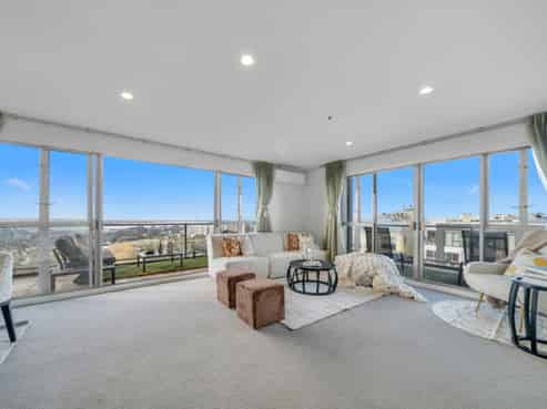 8B/8 Howe Street, Freemans Bay