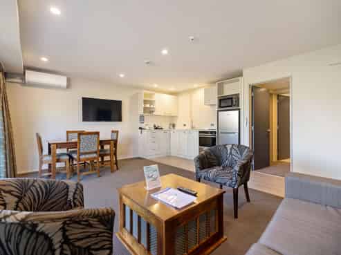 414/7 Adelaide Street, Queenstown