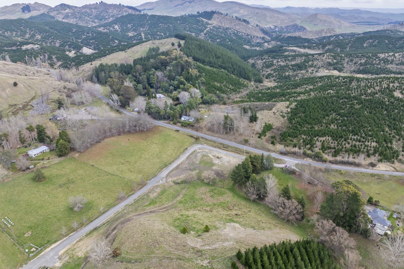 Two cracker Kahuranaki sections - Widok 5