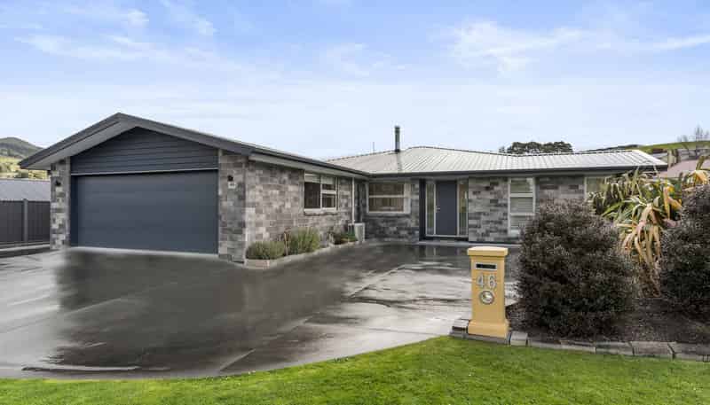 46 Heathfield Drive, Mosgiel