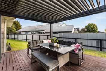 7 Ted Harpur Place, Onekawa