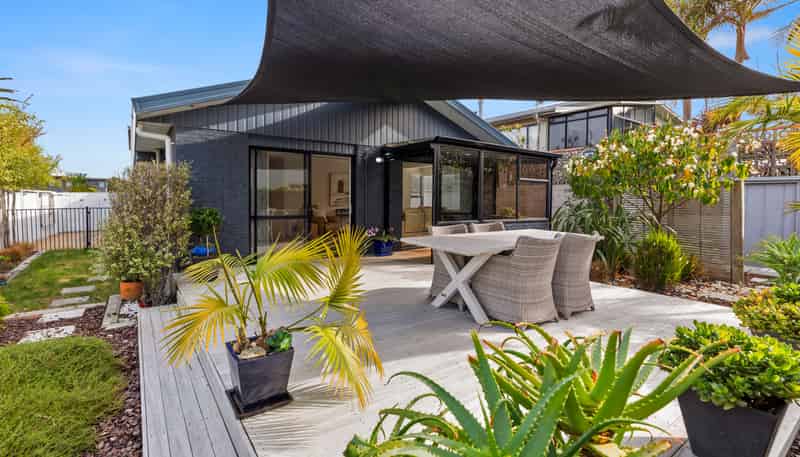 2/285 Oceanbeach Road, Mount Maunganui
