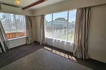 101a Broadway, Waitara