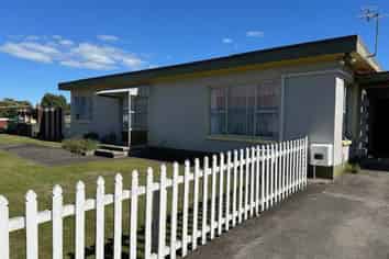 101a Broadway, Waitara