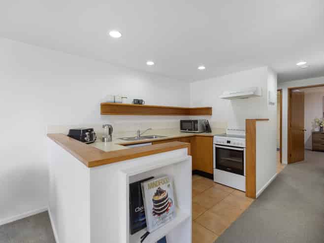 6T/108 Hallenstein Street, Queenstown
