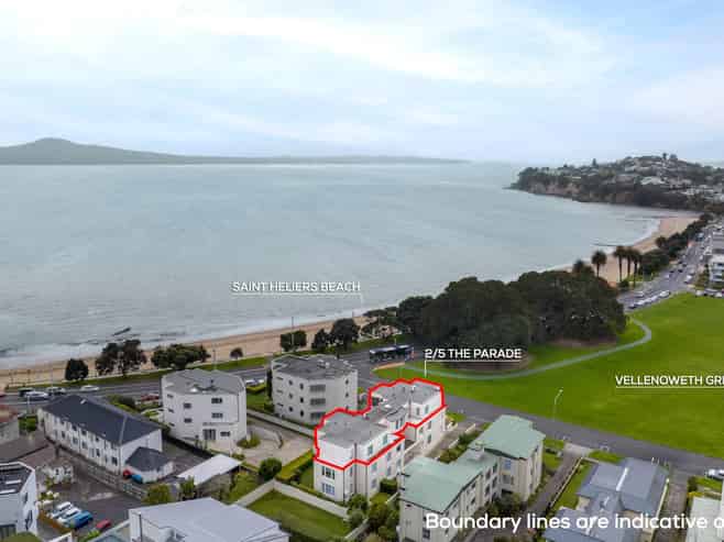2/5 The Parade, Saint Heliers