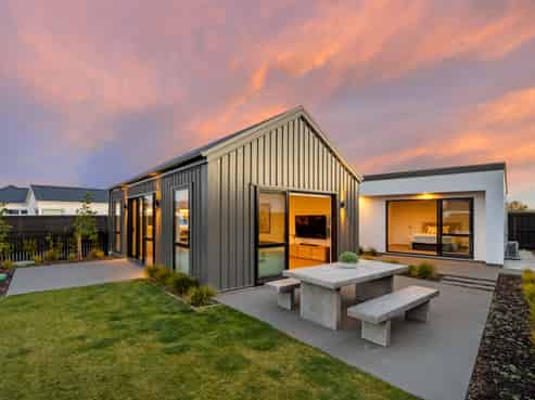 7 Blackhill Place, Halswell