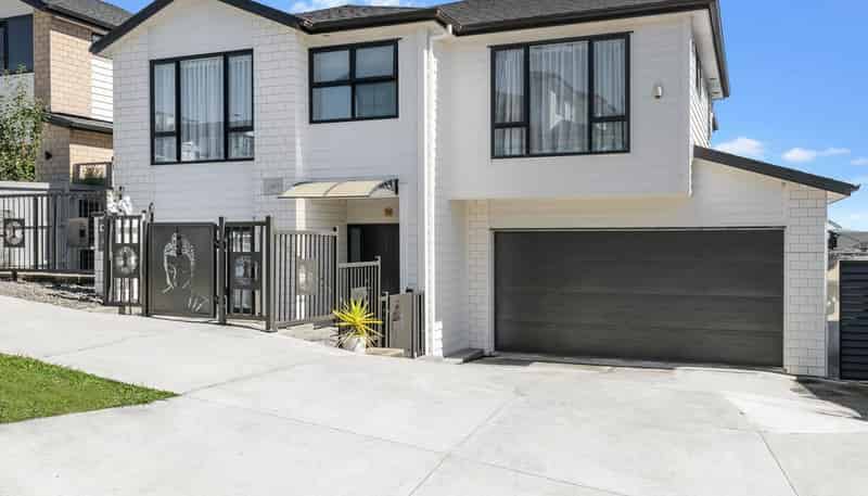 12 Tannaghmore Drive, Flat Bush