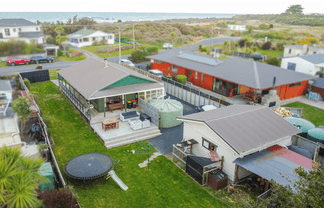 18 Palmer Place, Taieri Beach